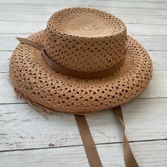 SENSI STUDIO
Upturn Straw Beach Hat - Picture 2 of 9